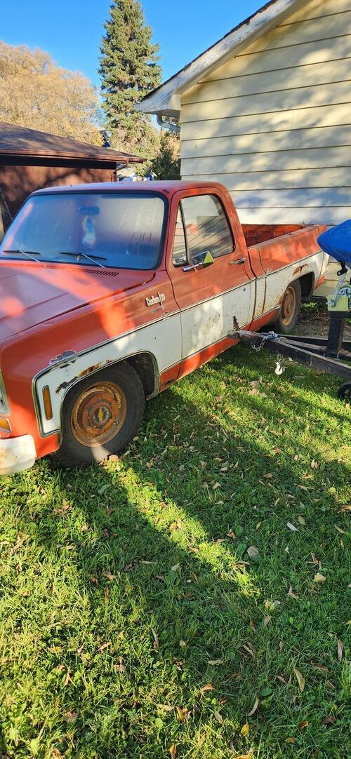 1974 chevy c10 350 motor 350 trans new tires. was a longbed now a short bed. used