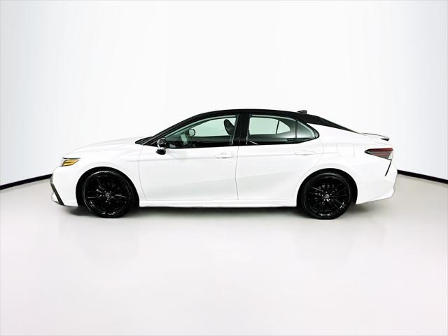 2021 toyota camry xse