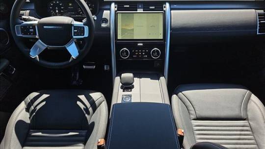 2024 Land Rover Discovery