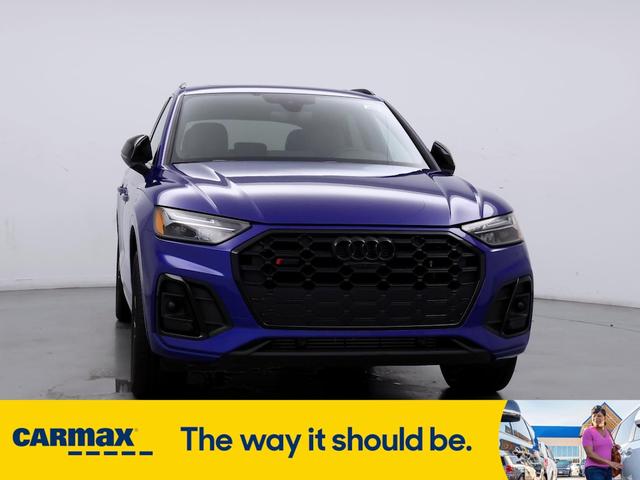 2022 audi sq5 premium plus