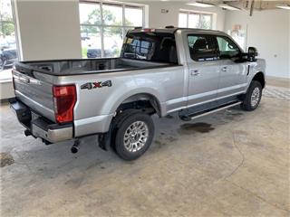 2022 Ford F-350 lariat