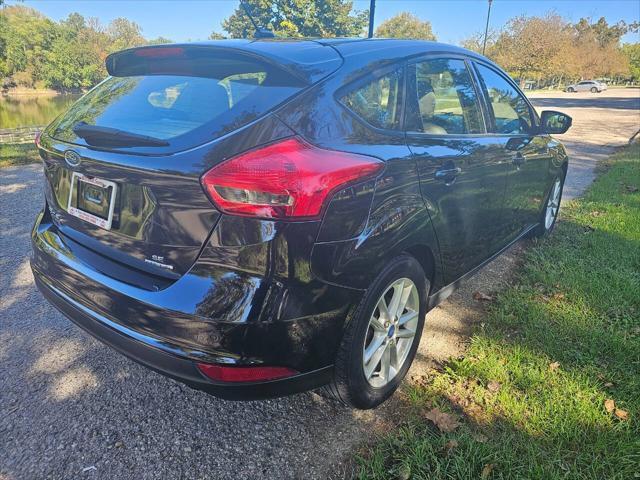 2016 ford focus se