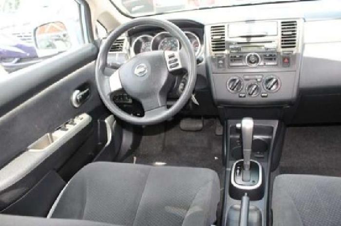 2011 nissan versa 1.8 s in los angeles, ca
