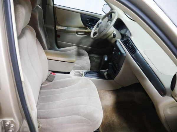 2004 chevrolet malibu in saint louis, missouri