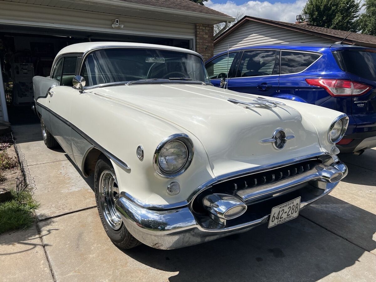 1955 oldsmobile 88 grey chrome