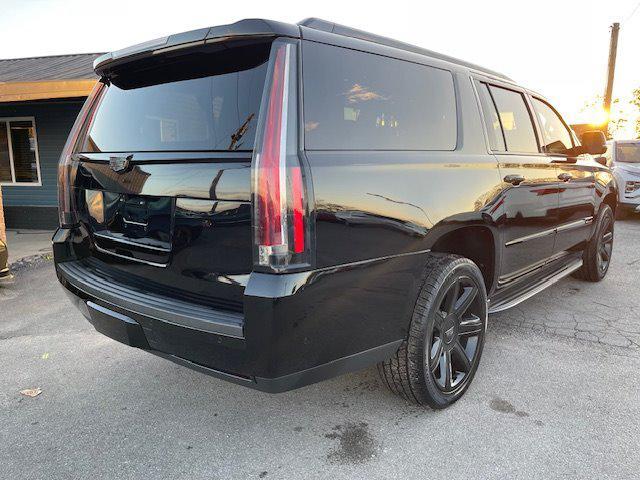 2018 cadillac escalade esv luxury