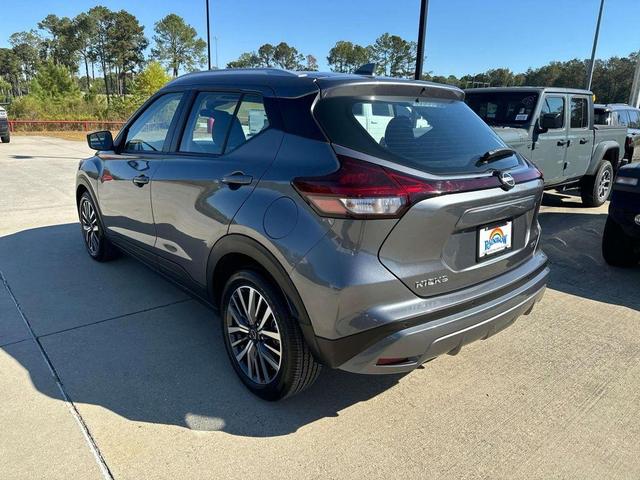2024 nissan kicks sv