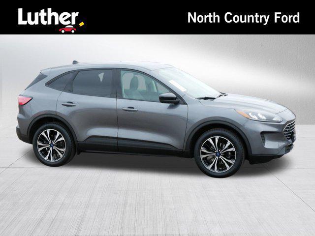 2021 ford escape se
