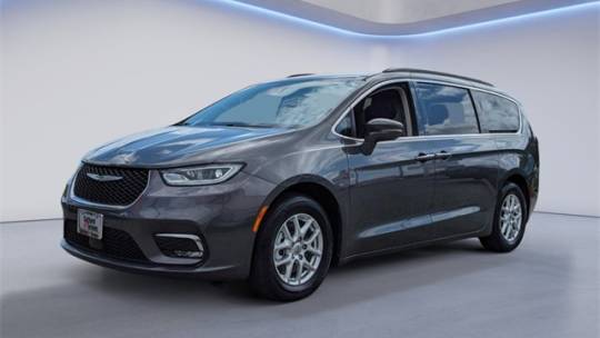 2022 chrysler pacifica touring l