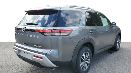 2024 Nissan Pathfinder sl
