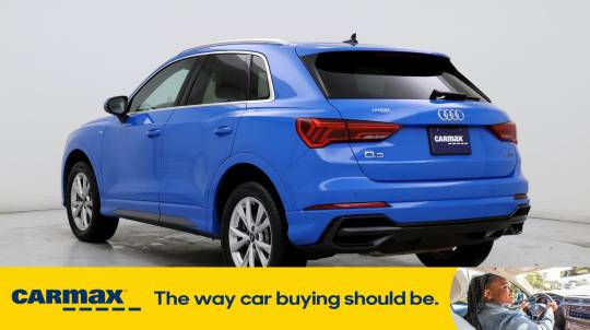 2022 Audi Q3