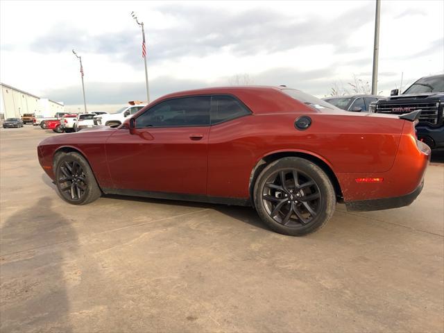 2023 dodge challenger sxt