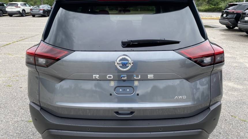 2021 nissan rogue s