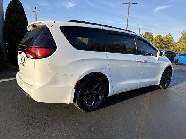 2018 chrysler pacifica touring-l plus