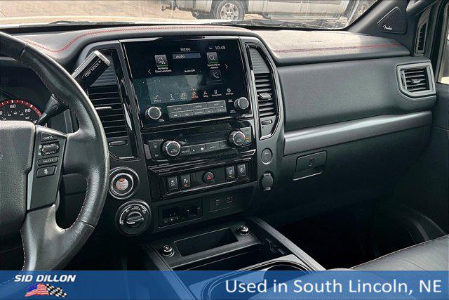 2023 nissan titan crew cab pro-4x 4x4