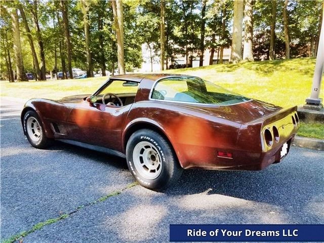 1981 chevrolet corvette, brown with 76,510 miles available now!