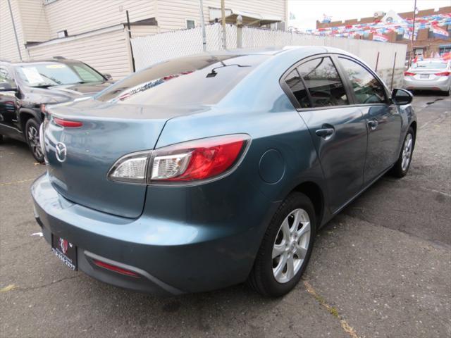 2010 mazda mazda3 i touring