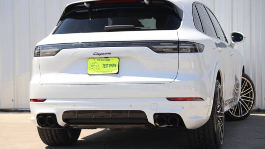 2023 Porsche Cayenne