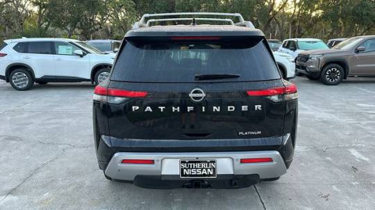 2022 nissan pathfinder platinum