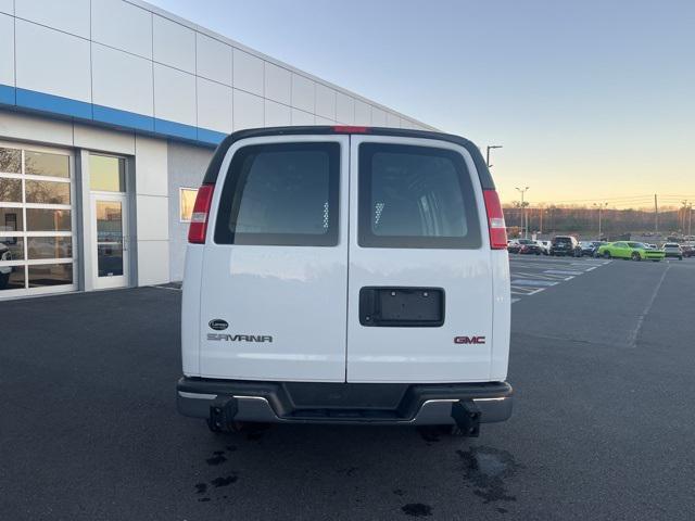 2022 gmc savana 2500 work van