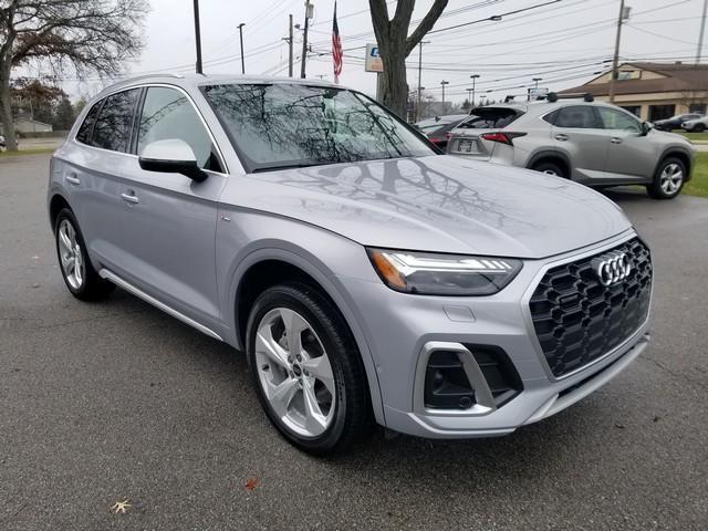 2024 audi q5 45 s line prestige