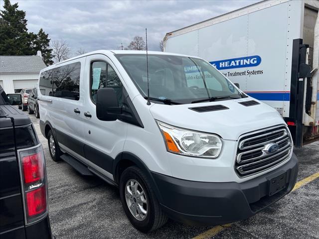 2016 ford transit-150 xlt