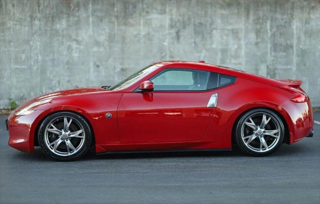 2009 nissan 370z touring