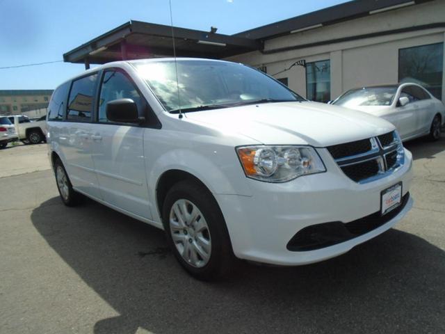 2017 dodge grand caravan se