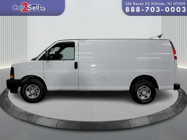 2017 chevrolet express 3500 work van