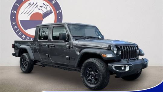 2023 Jeep Gladiator