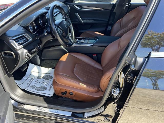 2019 maserati ghibli base