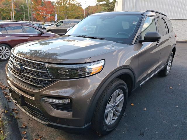 2021 ford explorer xlt