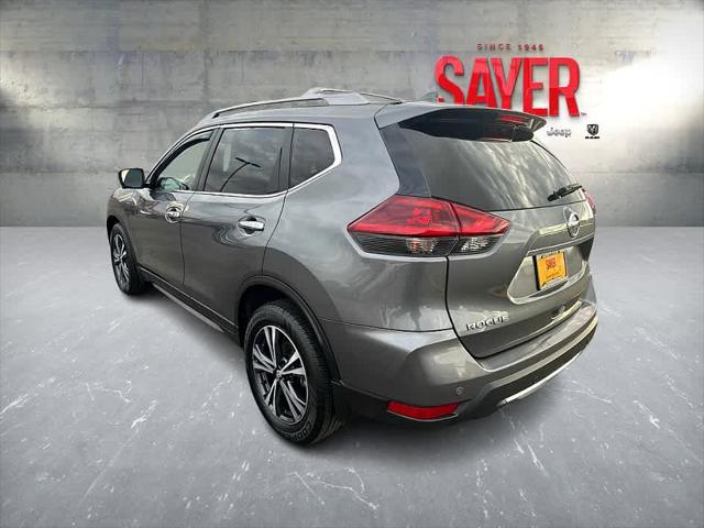 2020 nissan rogue sv
