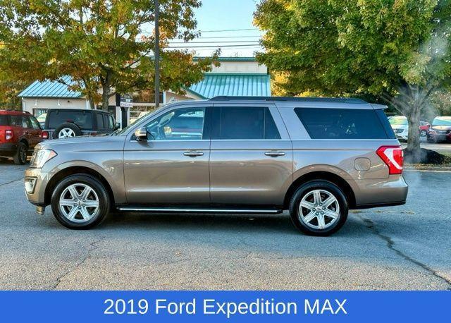 2019 ford expedition max xlt
