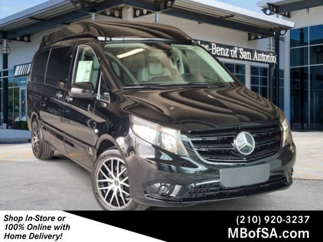 2023 mercedes-benz metris base