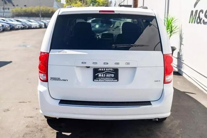 2020 dodge grand caravan passenger sxt minivan 4d in sacramento, california