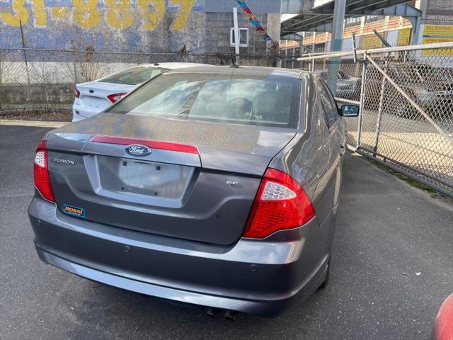 2012 ford fusion se