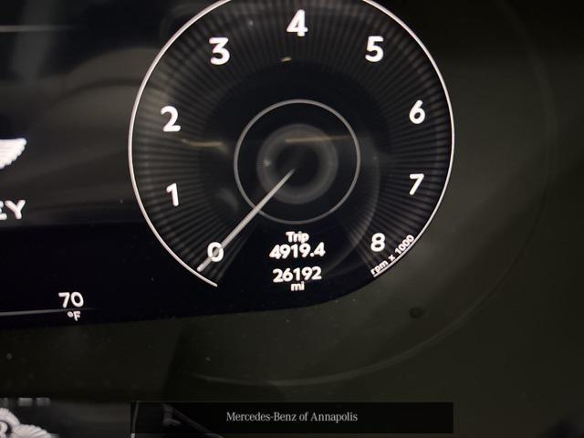 2021 bentley bentayga v8