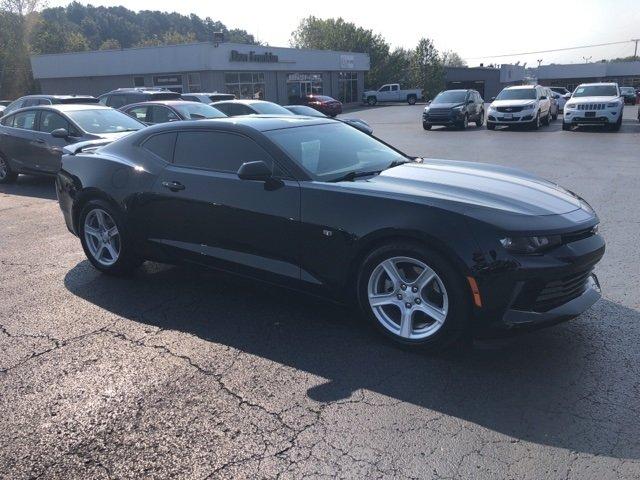 used 2018 chevrolet camaro lt coupe w/ 1lt somerset, ky 42501 for sale in acorn, kentucky