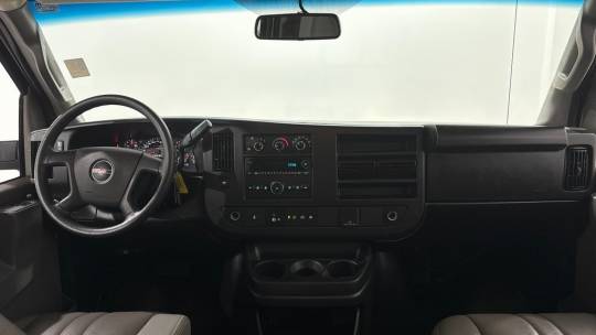 2022 GMC Savana