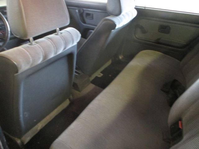 1988 bmw 325 e30 - needs transmission work