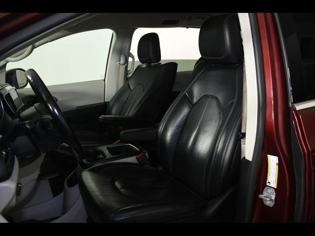 2019 chrysler pacifica touring-l plus