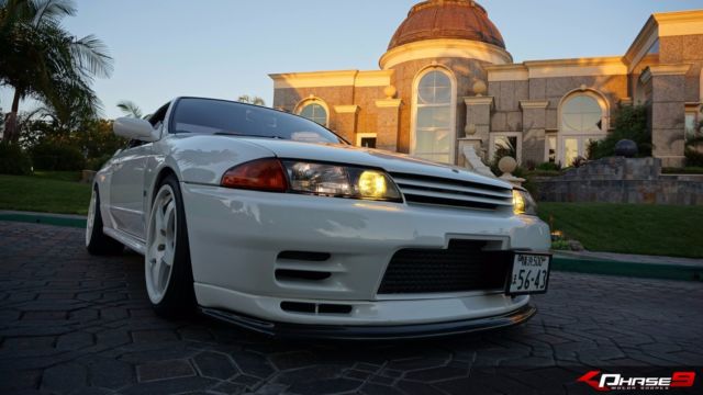 1989 nissan skyline r32 gt-r rb26dett low mileage 3-stage pearl white paint