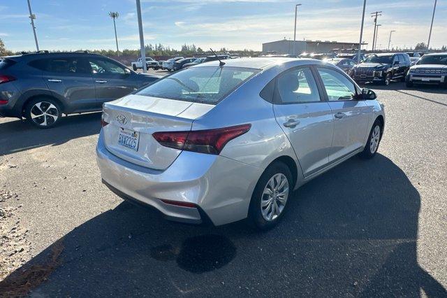 2021 hyundai accent se