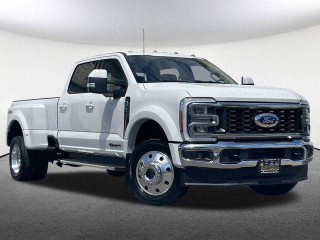 2023 ford f-450 lariat