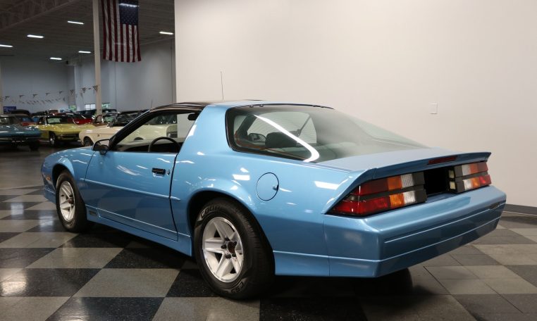 1989 chevrolet camaro rs