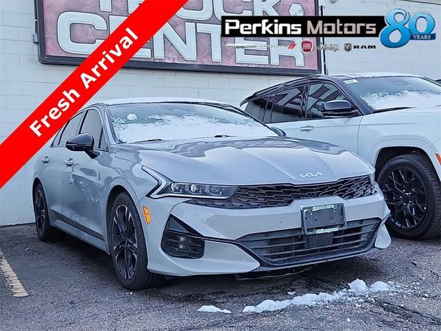 2022 kia k5 gt-line