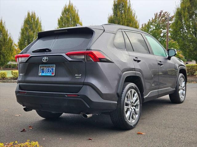 2022 toyota rav4 xle