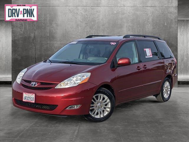2010 toyota sienna xle