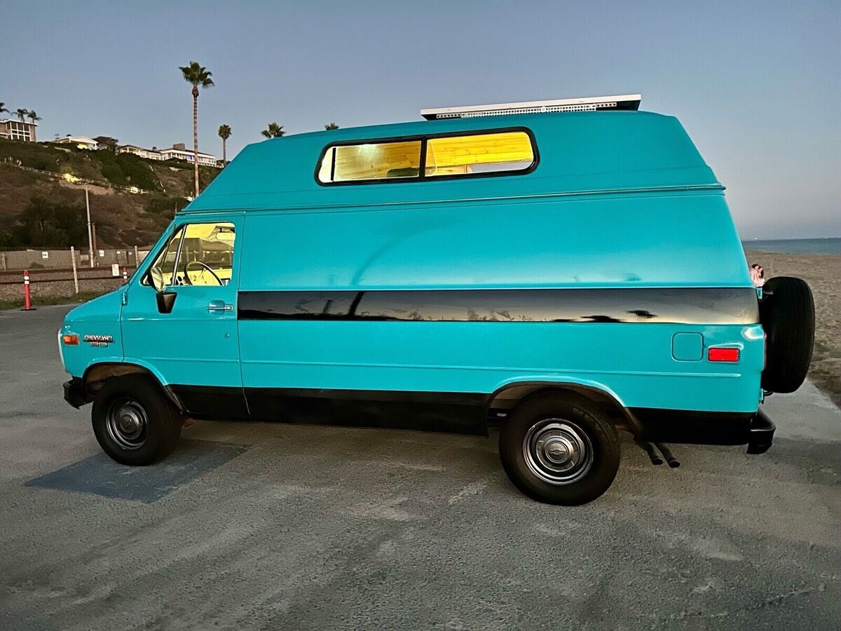 1991 chevrolet g20 blue rwd automatic chevy g20 conversion camper van